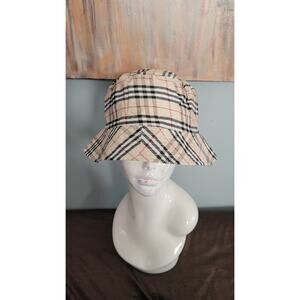 Rue21 Reversible Bucket Hat Plaid Check White One Size NWT Y2K Streetwear